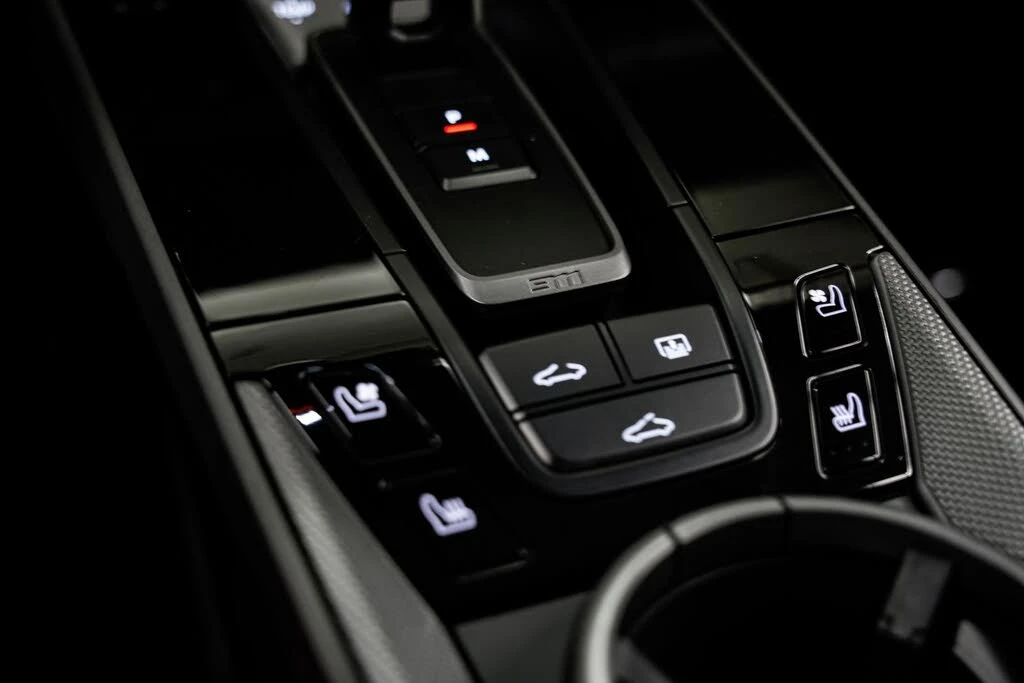2020 Porsche 992 Carrera S - Image 16 of 31