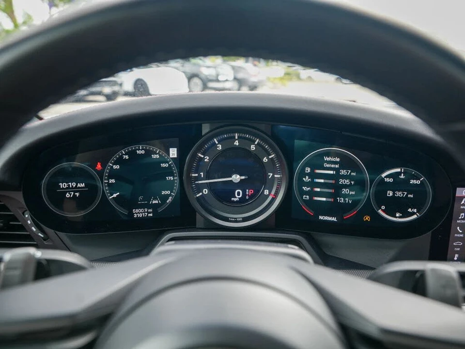 2020 Porsche 992 Carrera S - Image 8 of 16