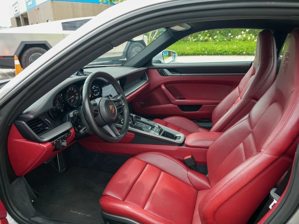 2020 Porsche 992 Carrera S - Image 7 of 16