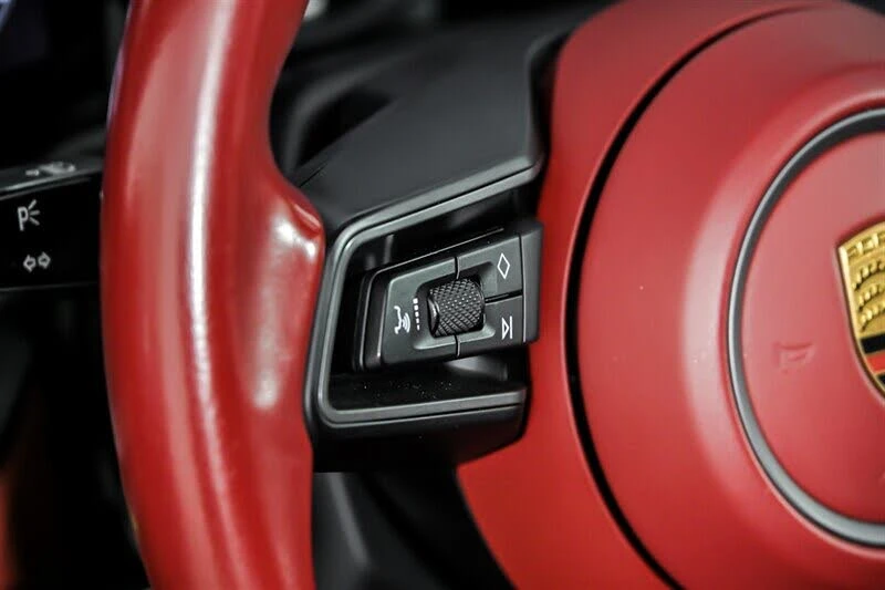 2020 Porsche 992 Carrera S - Image 23 of 31