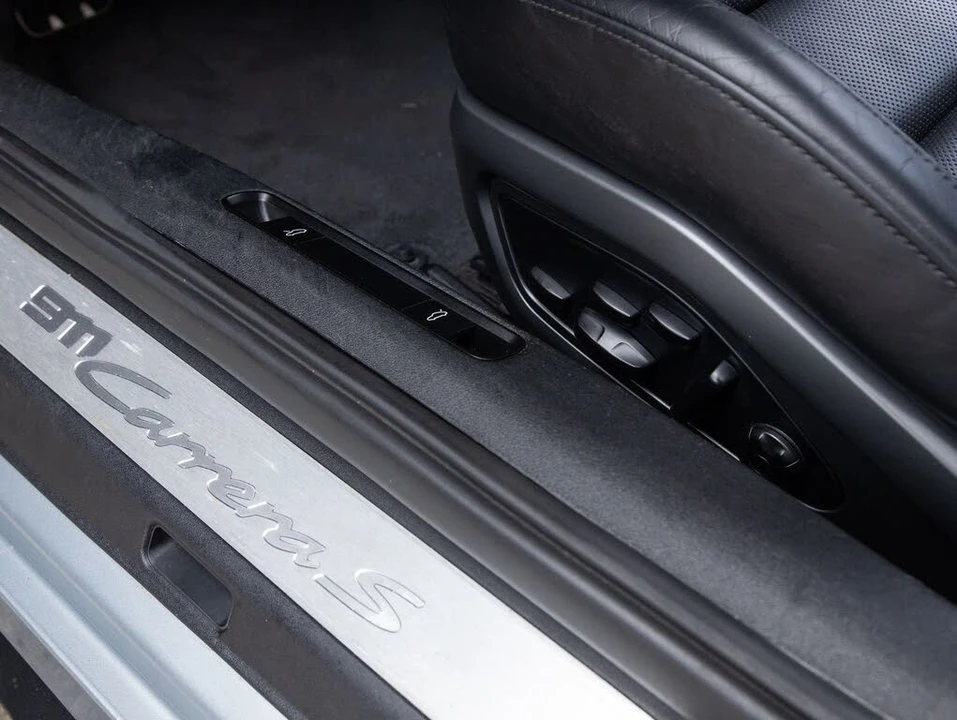 2020 Porsche 992 Carrera S - Image 21 of 31