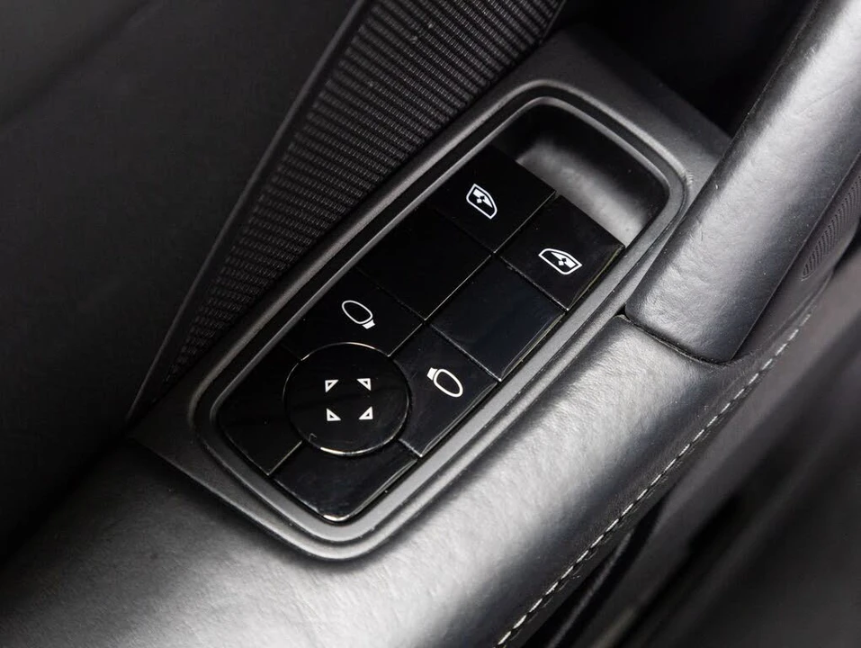 2020 Porsche 992 Carrera S - Image 19 of 31