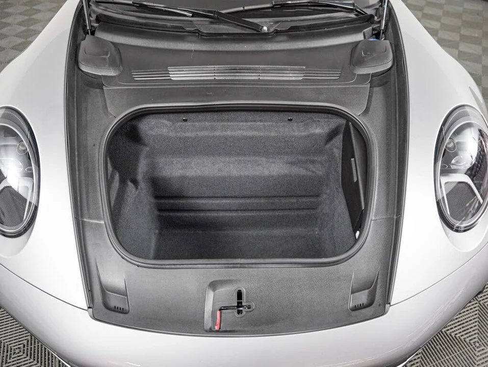 2020 Porsche 992 Carrera S - Image 12 of 31