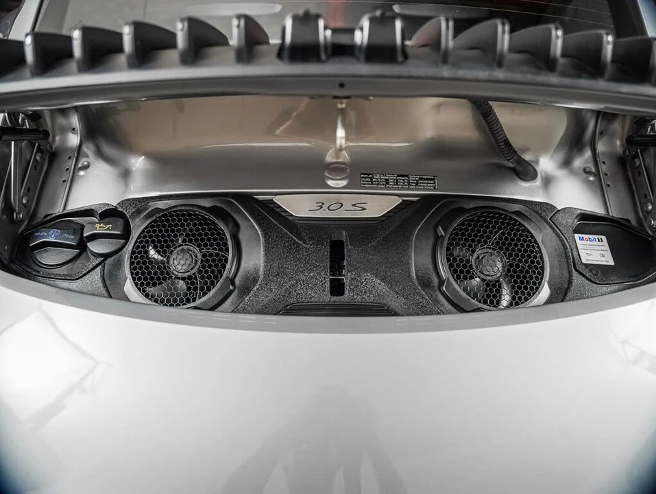 2020 Porsche 992 Carrera S - Image 26 of 31
