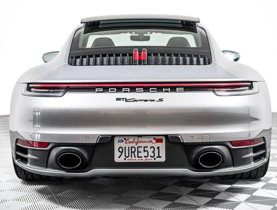 2020 Porsche 992 Carrera S - Image 11 of 31