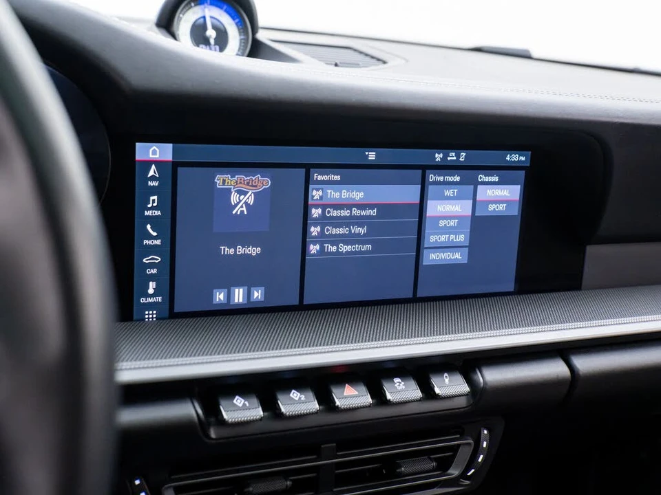 2020 Porsche 992 Carrera S - Image 23 of 31