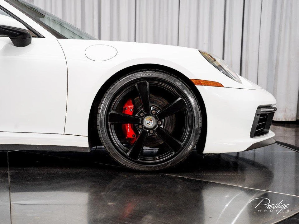 2020 Porsche 992 Carrera S - Image 16 of 31