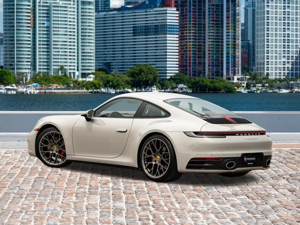 2020 Porsche 992 Carrera S - Image 12 of 31