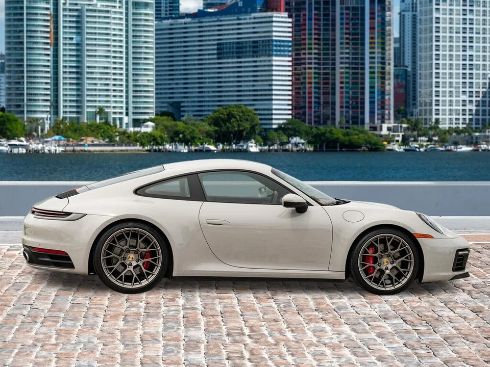 2020 Porsche 992 Carrera S - Image 11 of 31