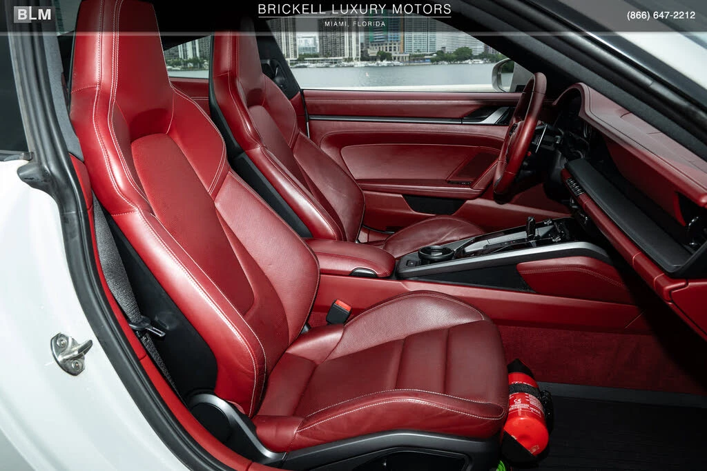 2020 Porsche 992 Carrera S - Image 17 of 31