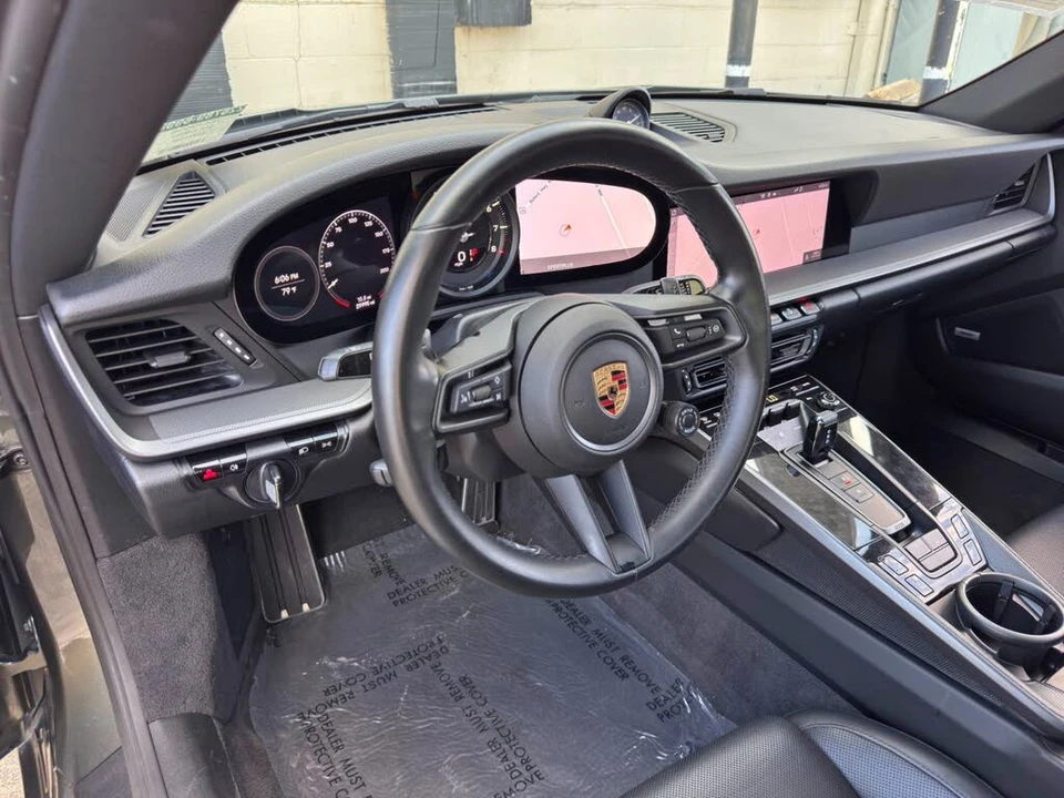 2020 Porsche 992 Carrera S - Image 13 of 31