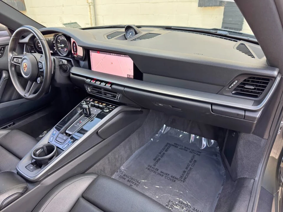 2020 Porsche 992 Carrera S - Image 14 of 31