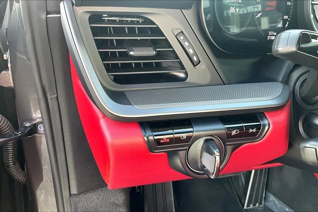 2020 Porsche 992 Carrera S - Image 10 of 31