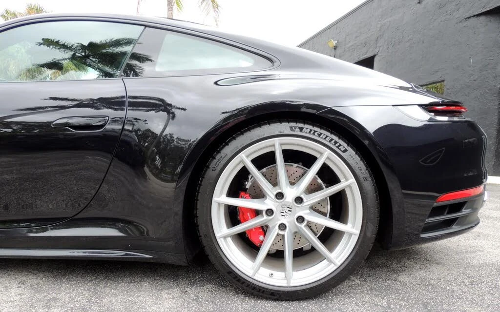 2020 Porsche 992 Carrera S - Image 19 of 31