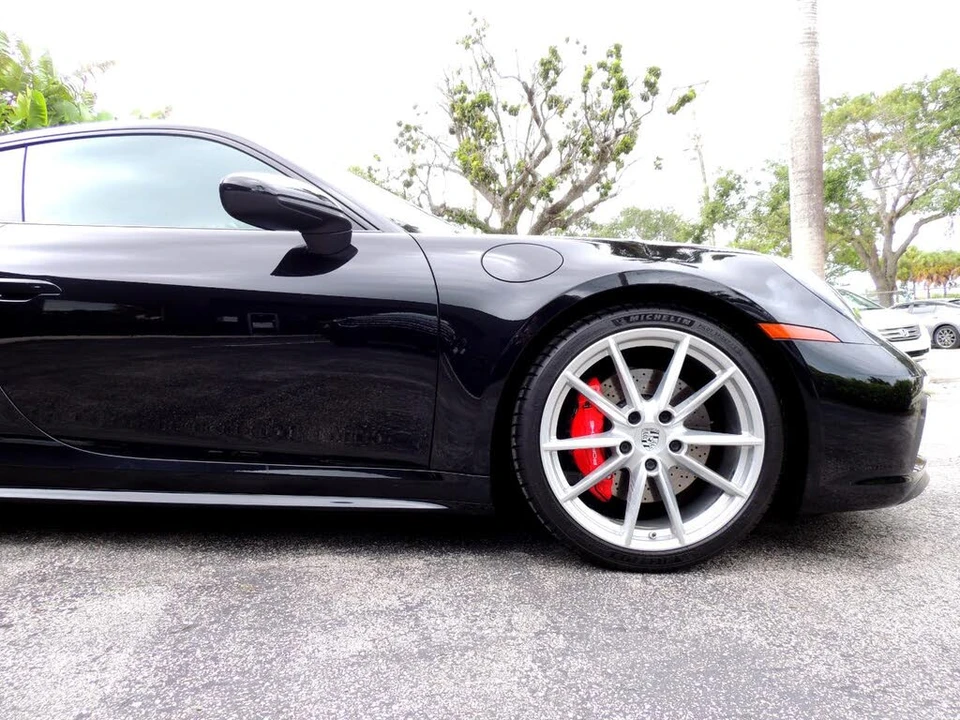 2020 Porsche 992 Carrera S - Image 21 of 31