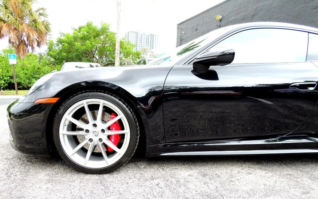 2020 Porsche 992 Carrera S - Image 18 of 31