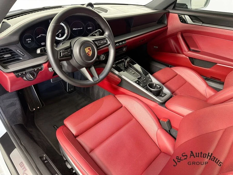 2020 Porsche 992 Carrera S - Image 9 of 31