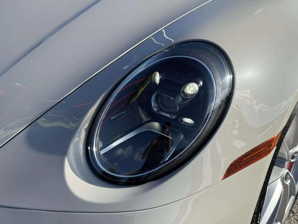 2020 Porsche 992 Carrera S - Image 13 of 31