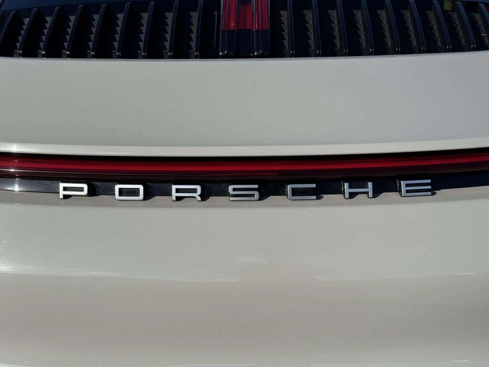 2020 Porsche 992 Carrera S - Image 16 of 31