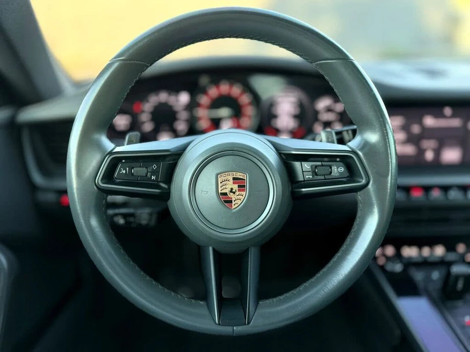 2020 Porsche 992 Carrera S - Image 12 of 28