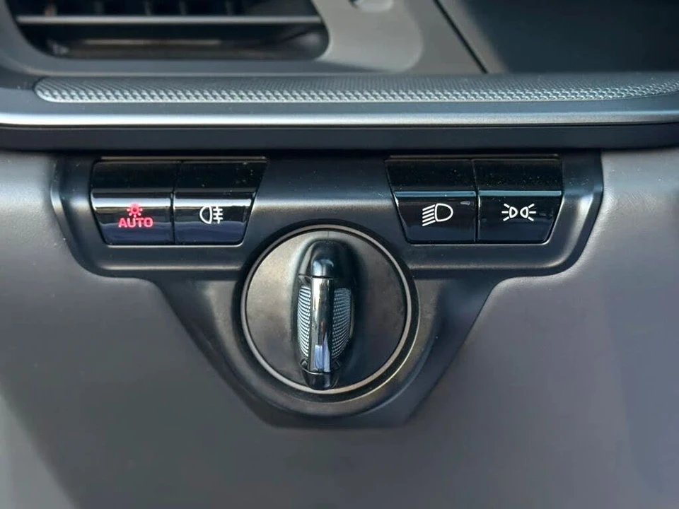 2020 Porsche 992 Carrera S - Image 19 of 28