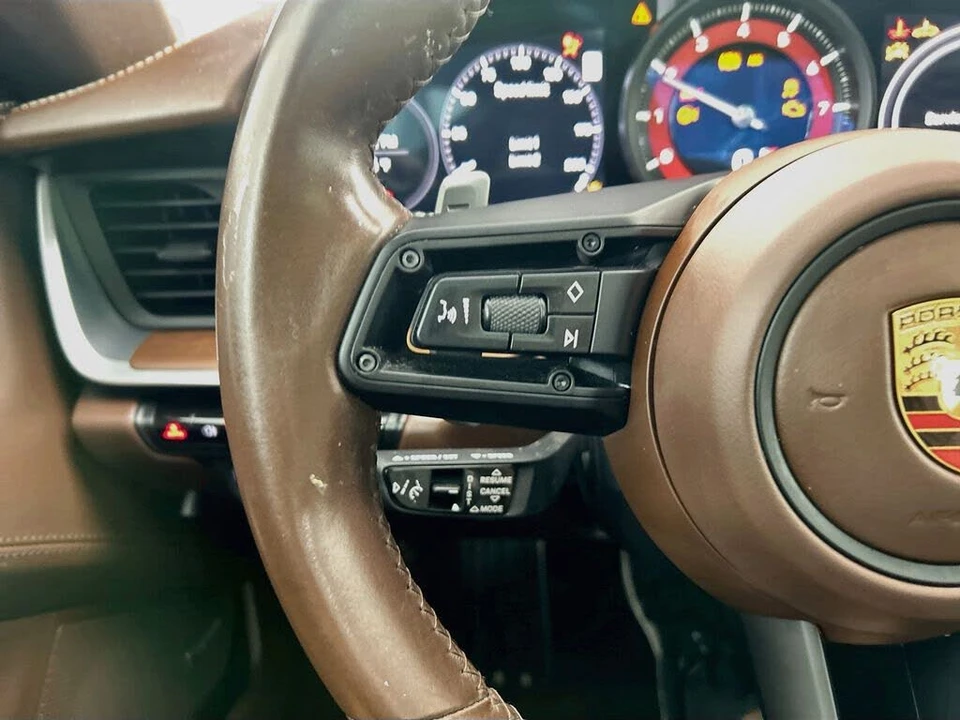 2020 Porsche 992 Carrera S - Image 11 of 31