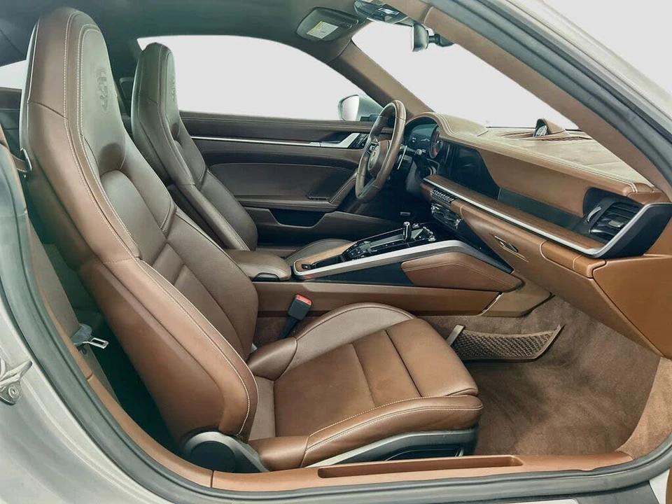 2020 Porsche 992 Carrera S - Image 19 of 31