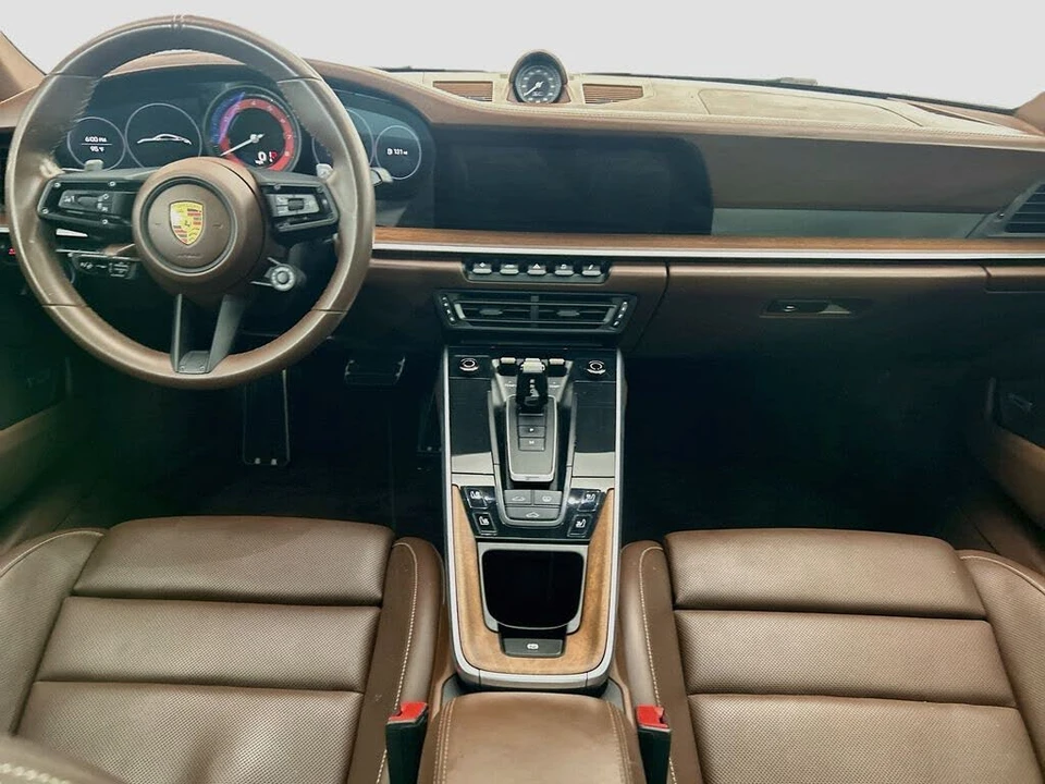 2020 Porsche 992 Carrera S - Image 13 of 31