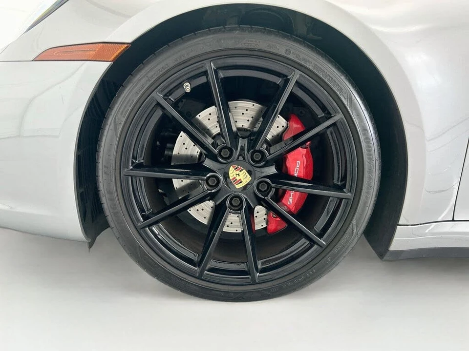 2020 Porsche 992 Carrera S - Image 27 of 31