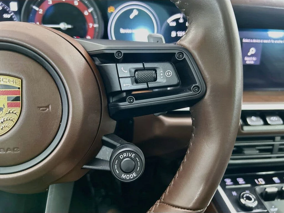2020 Porsche 992 Carrera S - Image 12 of 31