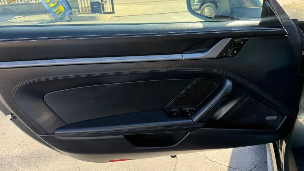 2020 Porsche 992 Carrera S - Image 6 of 18