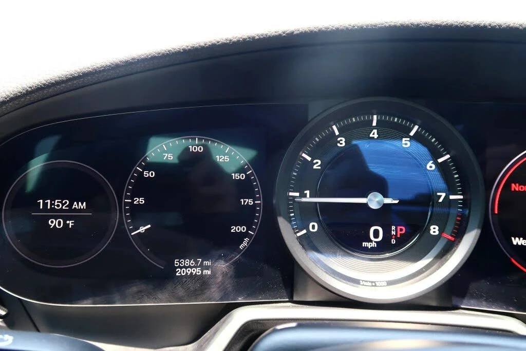 2020 Porsche 992 Carrera S - Image 14 of 24