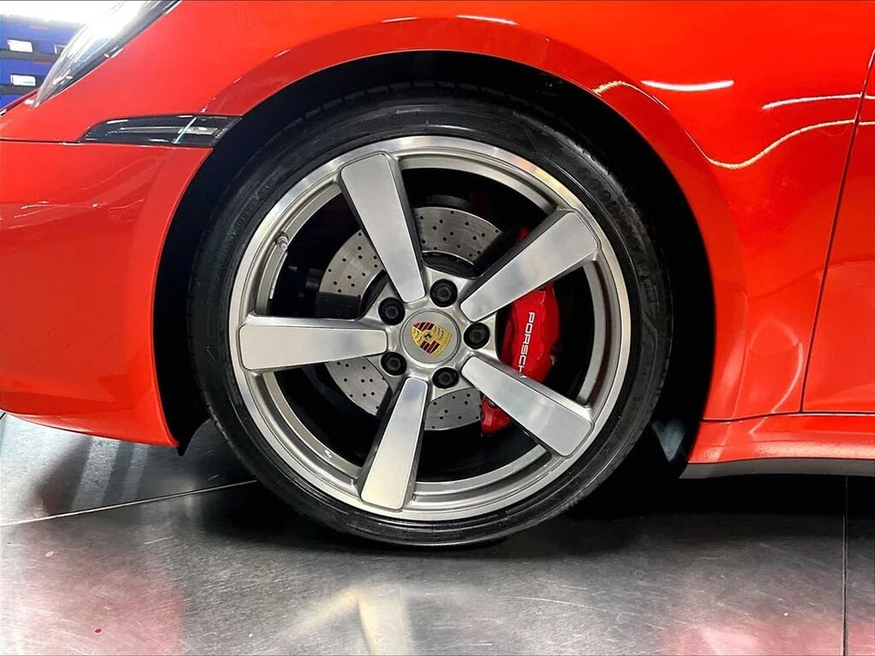 2020 Porsche 992 Carrera S - Image 12 of 31