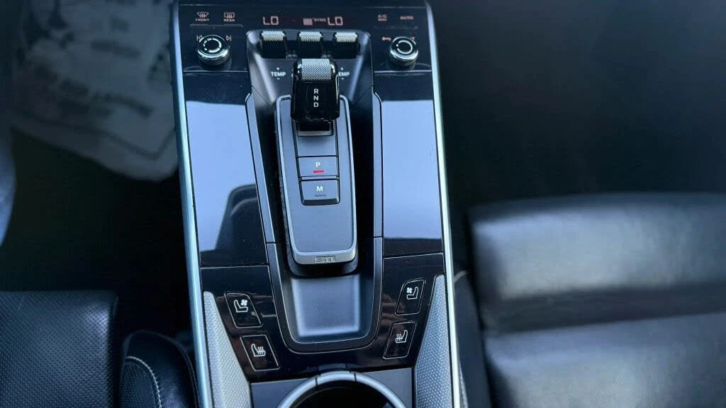 2020 Porsche 992 Carrera S - Image 11 of 16