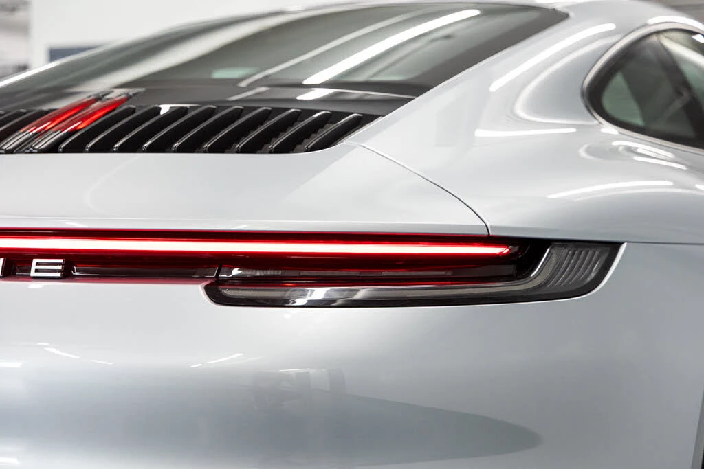 2020 Porsche 992 Carrera S - Image 24 of 31