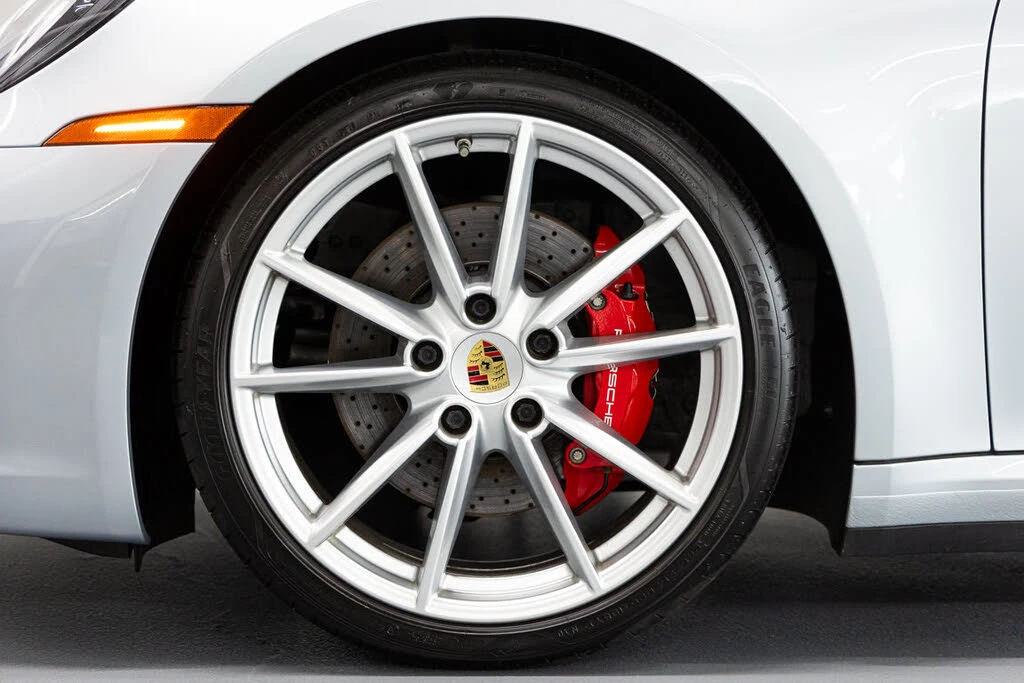 2020 Porsche 992 Carrera S - Image 18 of 31
