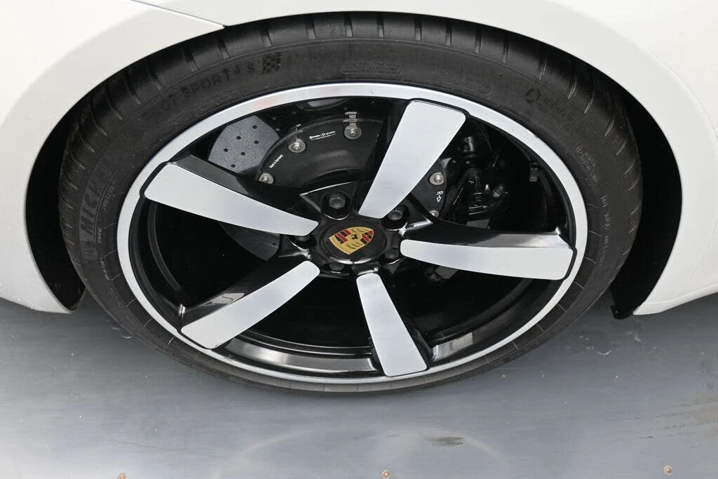 2020 Porsche 992 Carrera S - Image 28 of 31