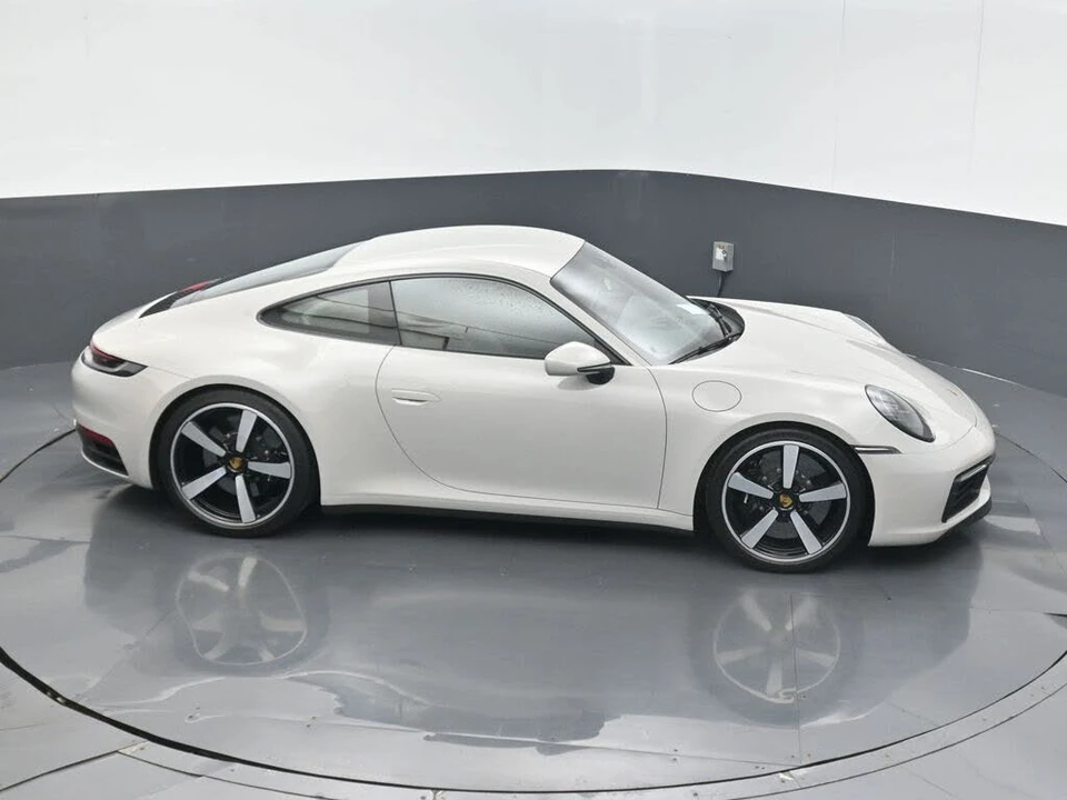 2020 Porsche 992 Carrera S - Image 14 of 31