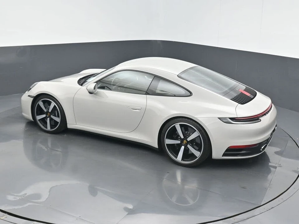 2020 Porsche 992 Carrera S - Image 15 of 31