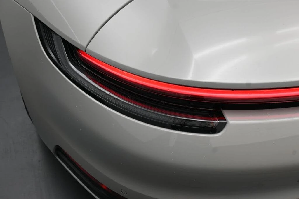2020 Porsche 992 Carrera S - Image 25 of 31