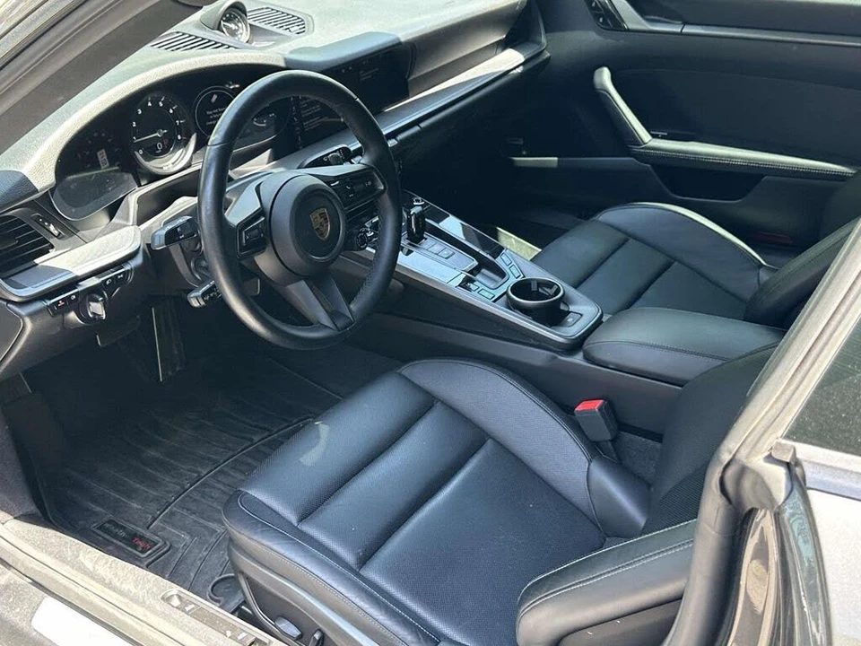 2020 Porsche 992 Carrera S - Image 11 of 28