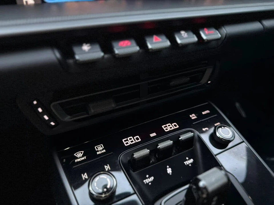 2020 Porsche 992 Carrera S - Image 19 of 25