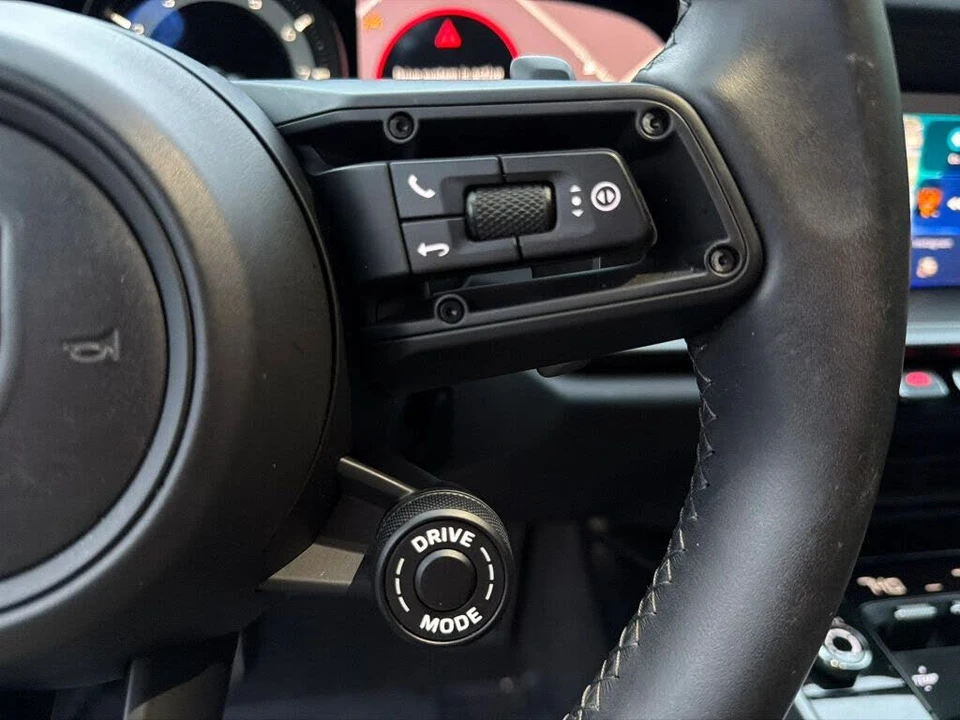 2020 Porsche 992 Carrera S - Image 14 of 25