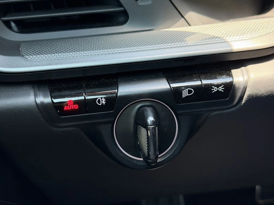 2020 Porsche 992 Carrera S - Image 17 of 31
