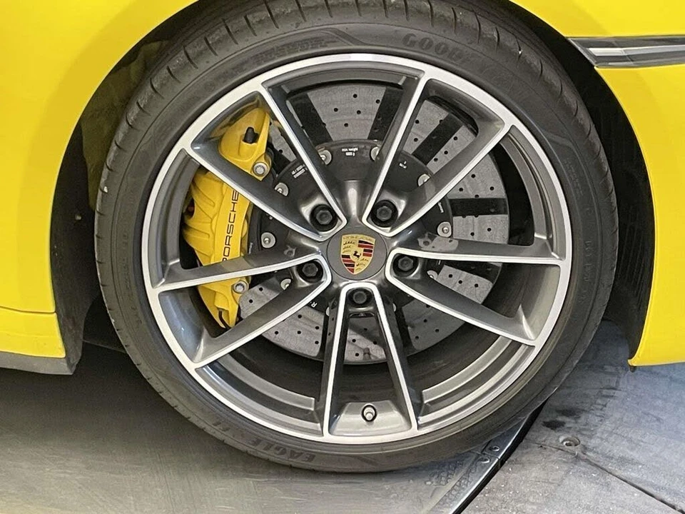 2020 Porsche 992 Carrera S - Image 14 of 31