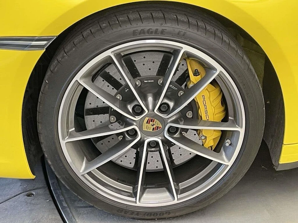 2020 Porsche 992 Carrera S - Image 11 of 31
