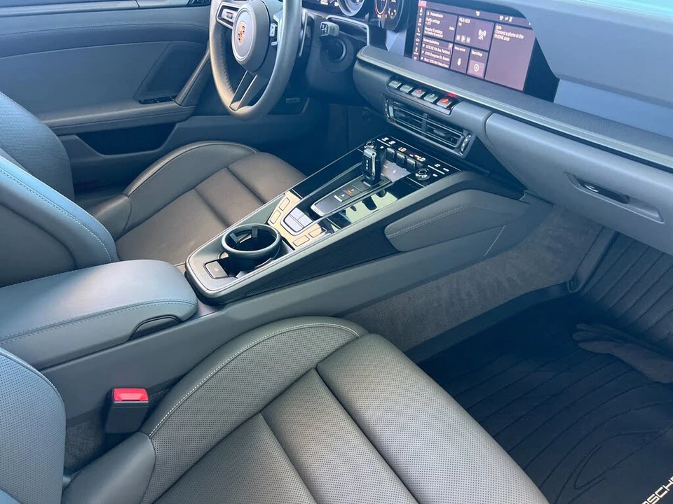 2020 Porsche 992 Carrera S - Image 15 of 28