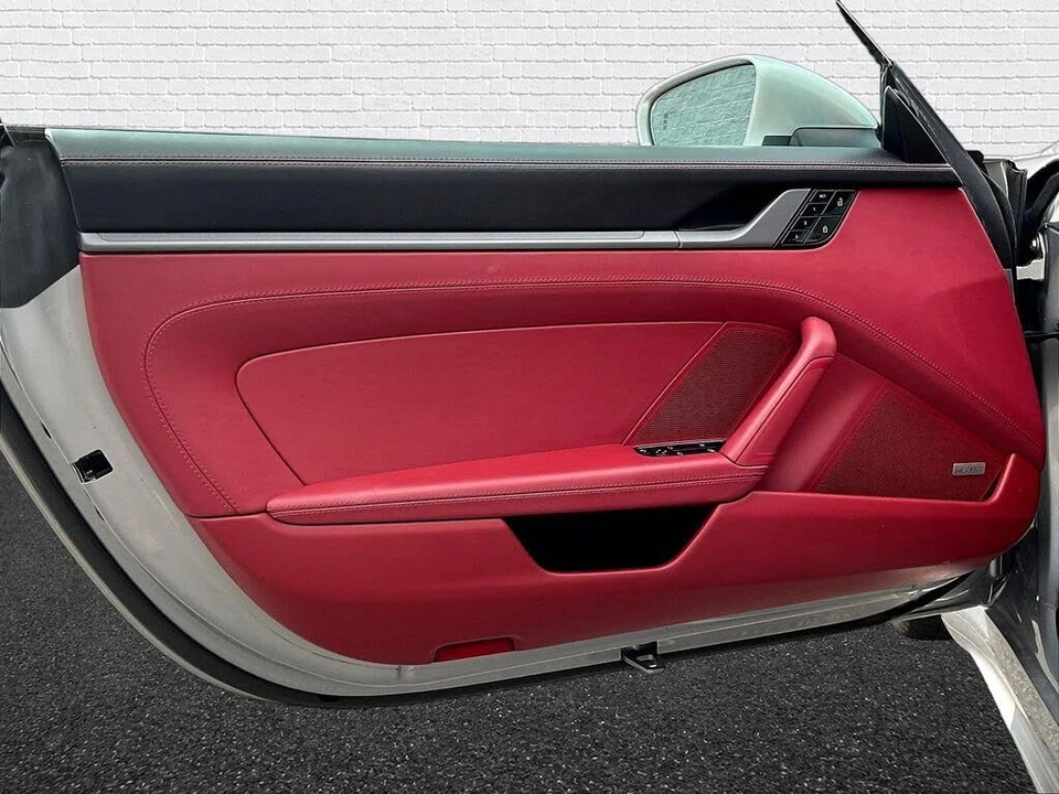 2020 Porsche 992 Carrera S - Image 16 of 26