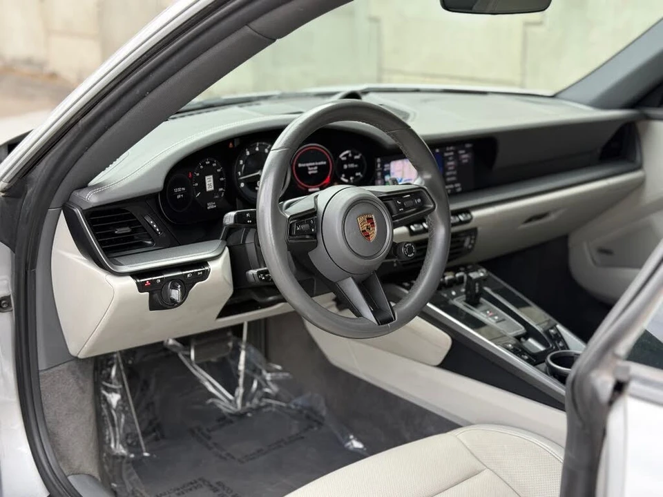 2020 Porsche 992 Carrera S - Image 14 of 31