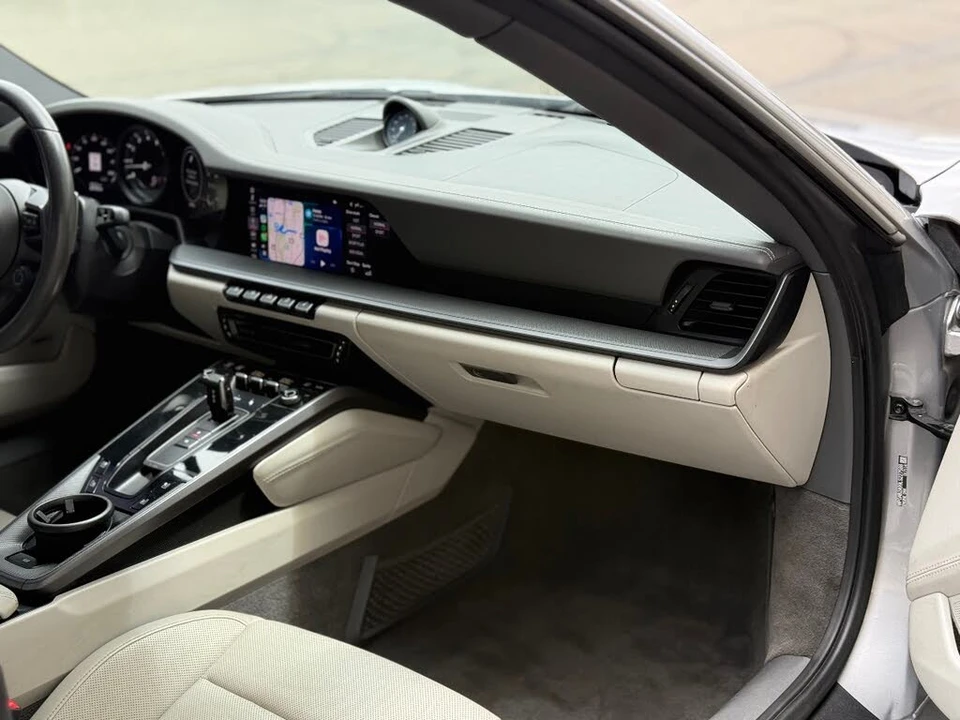 2020 Porsche 992 Carrera S - Image 17 of 31